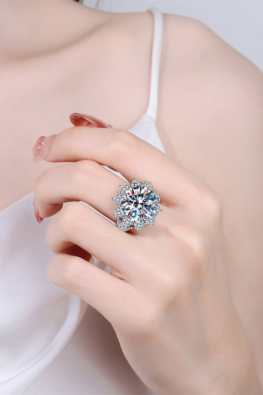 Kerry 10 Carat Moissanite Flower-Shaped Ring